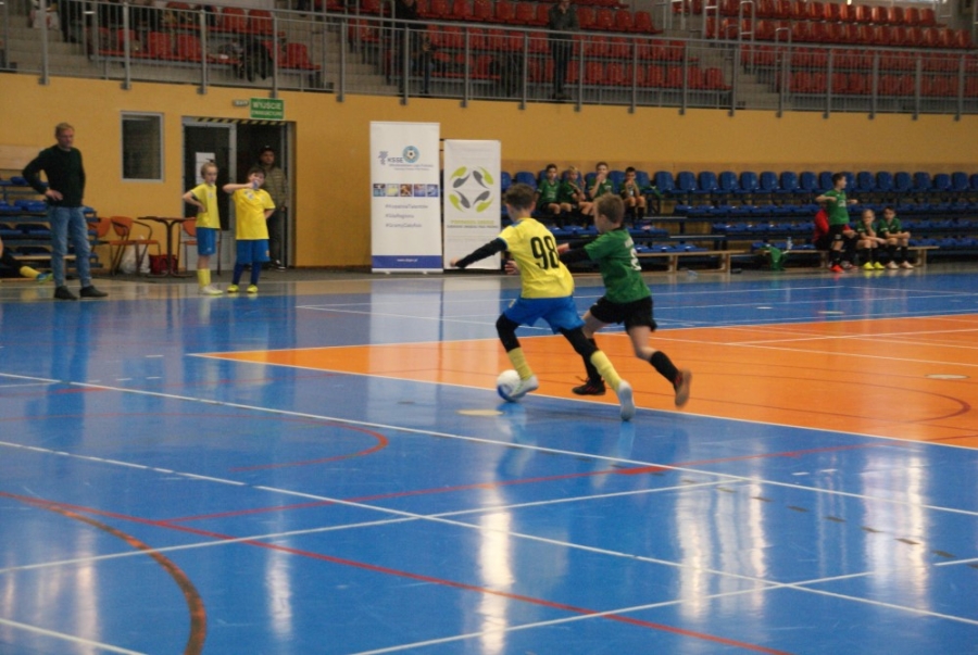 KSSE Młodzieżowa Liga Futsalu U12 W PYSKOWICACH